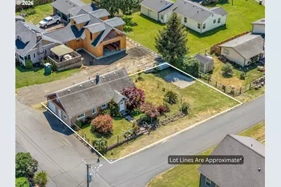 84 SE 10th Pl, Warrenton, OR 97146 - Photo 3