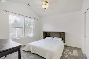 426 SE Heathcliff Ln, Hillsboro, OR 97123 - Photo 11