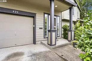 426 SE Heathcliff Ln, Hillsboro, OR 97123 - Photo 15