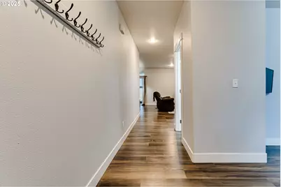 4685 Glacier Meadows Loop, Springfield, OR 97478 - Photo 25