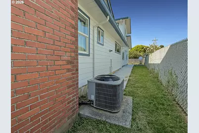 429 Buena Vista Loop, Brookings, OR 97415 - Photo 33