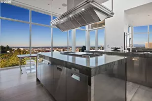 1305 SW Myrtle Ct, Portland, OR 97201 - Photo 17