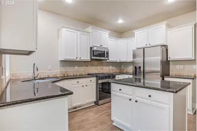 13677 SE Madena Way, Clackamas, OR 97015 - Photo 3