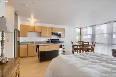 1134 SW Jefferson St #204, Portland, OR 97201 - Photo 9