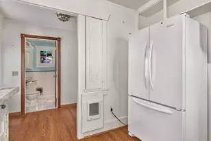 7720 S Macadam Ave, Portland, OR 97219 - Photo 11