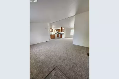 31919 N Lake Creek Dr #69, Tangent, OR 97389 - Photo 5