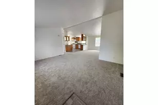 31919 N Lake Creek Dr, Tangent, OR 97389 - Photo 5