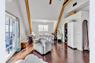 90589 Clark Rd, Warrenton, OR 97146 - Photo 21