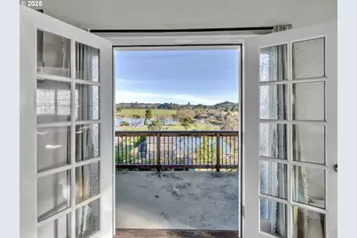 90589 Clark Rd, Warrenton, OR 97146 - Photo 19