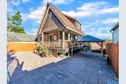 90589 Clark Rd, Warrenton, OR 97146 - Photo 3