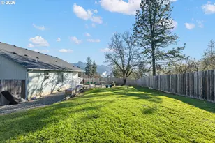 530 Tanglewood St, Sutherlin, OR 97479 - Photo 41
