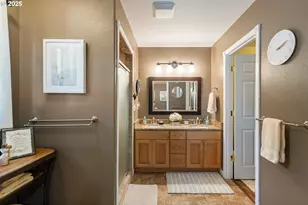 530 Tanglewood St, Sutherlin, OR 97479 - Photo 27