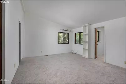 530 Seagrove Loop, Lincoln City, OR 97367 - Photo 15