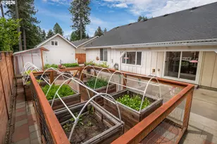 88099 Lindsay Ln, Veneta, OR 97487 - Photo 31