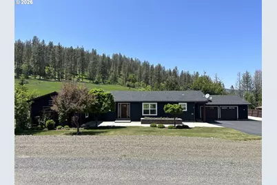 506 S Holmes St, Wallowa, OR 97885 - Photo 1