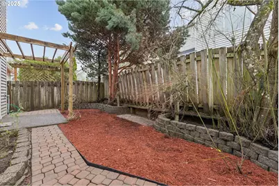 6496 NW Wenmarie Dr, Portland, OR 97229 - Photo 35
