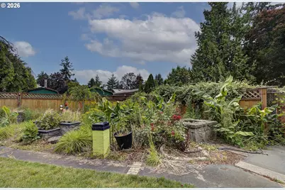 12607 SE 11th St, Vancouver, WA 98683 - Photo 33