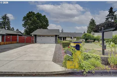 12607 SE 11th St, Vancouver, WA 98683 - Photo 1