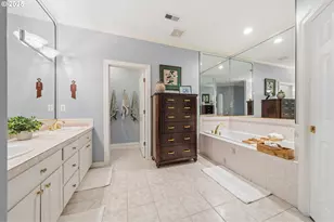 8212 NW Fruit Valley Rd, Vancouver, WA 98665 - Photo 23