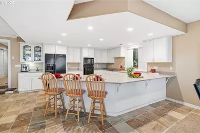 8212 NW Fruit Valley Rd #A, Vancouver, WA 98665 - Photo 27