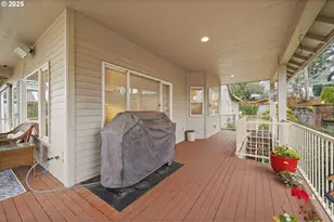 8212 NW Fruit Valley Rd, Vancouver, WA 98665 - Photo 43