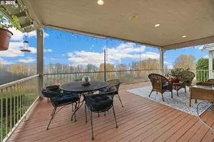 8212 NW Fruit Valley Rd, Vancouver, WA 98665 - Photo 11