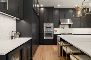 13585 Goodall Rd, Lake Oswego, OR 97034 - Photo 11