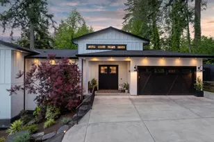 13585 Goodall Rd, Lake Oswego, OR 97034 - Photo 3
