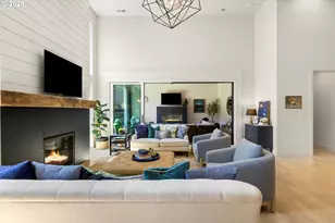 13585 Goodall Rd, Lake Oswego, OR 97034 - Photo 5