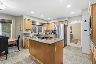 4616 NW Valley St, Camas, WA 98607 - Photo 11