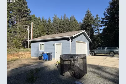 42035 Old Mill Rd, Port Orford, OR 97465 - Photo 27