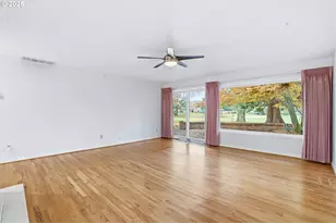 32525 SW Arbor Lake Dr, Wilsonville, OR 97070 - Photo 11