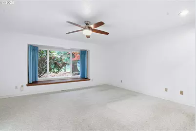 32525 SW Arbor Lake Dr, Wilsonville, OR 97070 - Photo 29