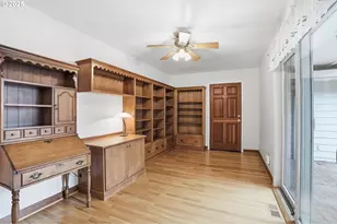 32525 SW Arbor Lake Dr, Wilsonville, OR 97070 - Photo 23