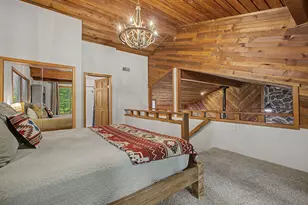 21220 E Crater Ct, Rhododendron, OR 97049 - Photo 23