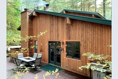 21220 E Crater Ct, Rhododendron, OR 97049 - Photo 5