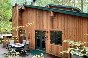 21220 E Crater Ct, Rhododendron, OR 97049 - Photo 5