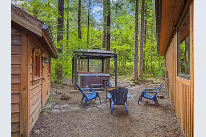 21220 E Crater Ct, Rhododendron, OR 97049 - Photo 37