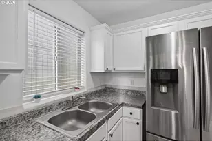 871 N 20th Way, Cornelius, OR 97113 - Photo 19