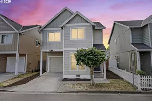 871 N 20th Way, Cornelius, OR 97113 - Photo 1