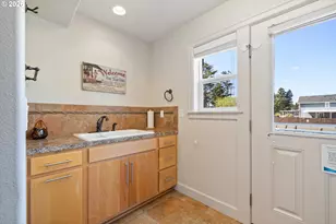 17460 Old Pacific Hwy, Rockaway Beach, OR 97136 - Photo 13