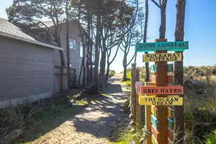 17460 Old Pacific Hwy, Rockaway Beach, OR 97136 - Photo 37