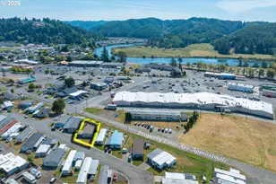1413 Hawthorne 33 Ave, Reedsport, OR 97467 - Photo 35