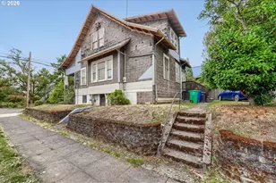 1404 SE Lafayette St, Portland, OR 97202 - Photo 9