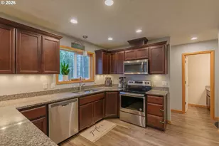 35801 Miller Hts Ln, Astoria, OR 97103 - Photo 21