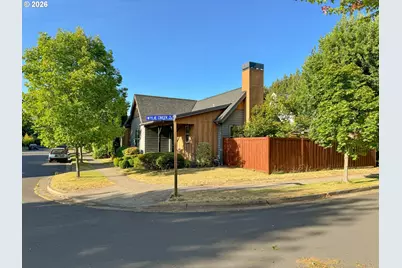 375 Mia Ln, Eugene, OR 97401 - Photo 3
