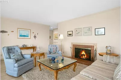 1050 SW Norwood Dr, Waldport, OR 97394 - Photo 11