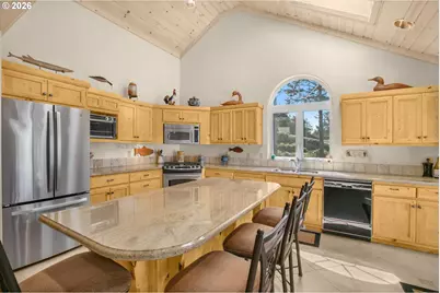 1050 SW Norwood Dr, Waldport, OR 97394 - Photo 13