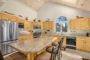 1050 SW Norwood Dr, Waldport, OR 97394 - Photo 13