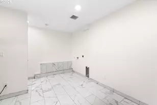 7684 SE 98th Ave, Portland, OR 97266 - Photo 35